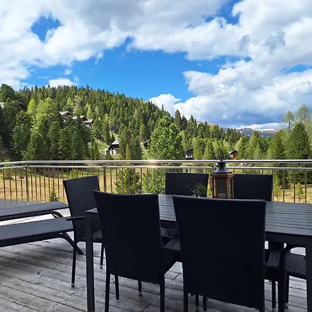 Luxescape-chalet Almzeit-wandern-traumaussicht-sauna-naturschutzgebiet * Turracher Hohe