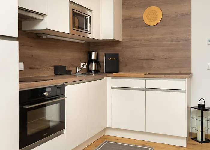 Luxescape-chalet Almzeit-wandern-traumaussicht-sauna-naturschutzgebiet