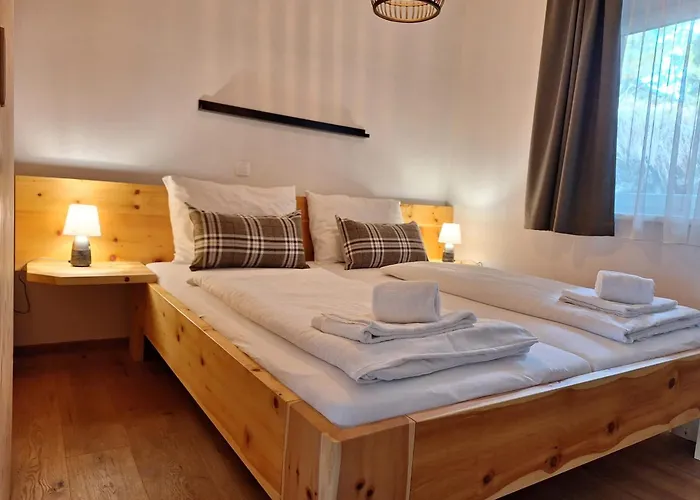 Luxescape-chalet Almzeit-wandern-traumaussicht-sauna-naturschutzgebiet